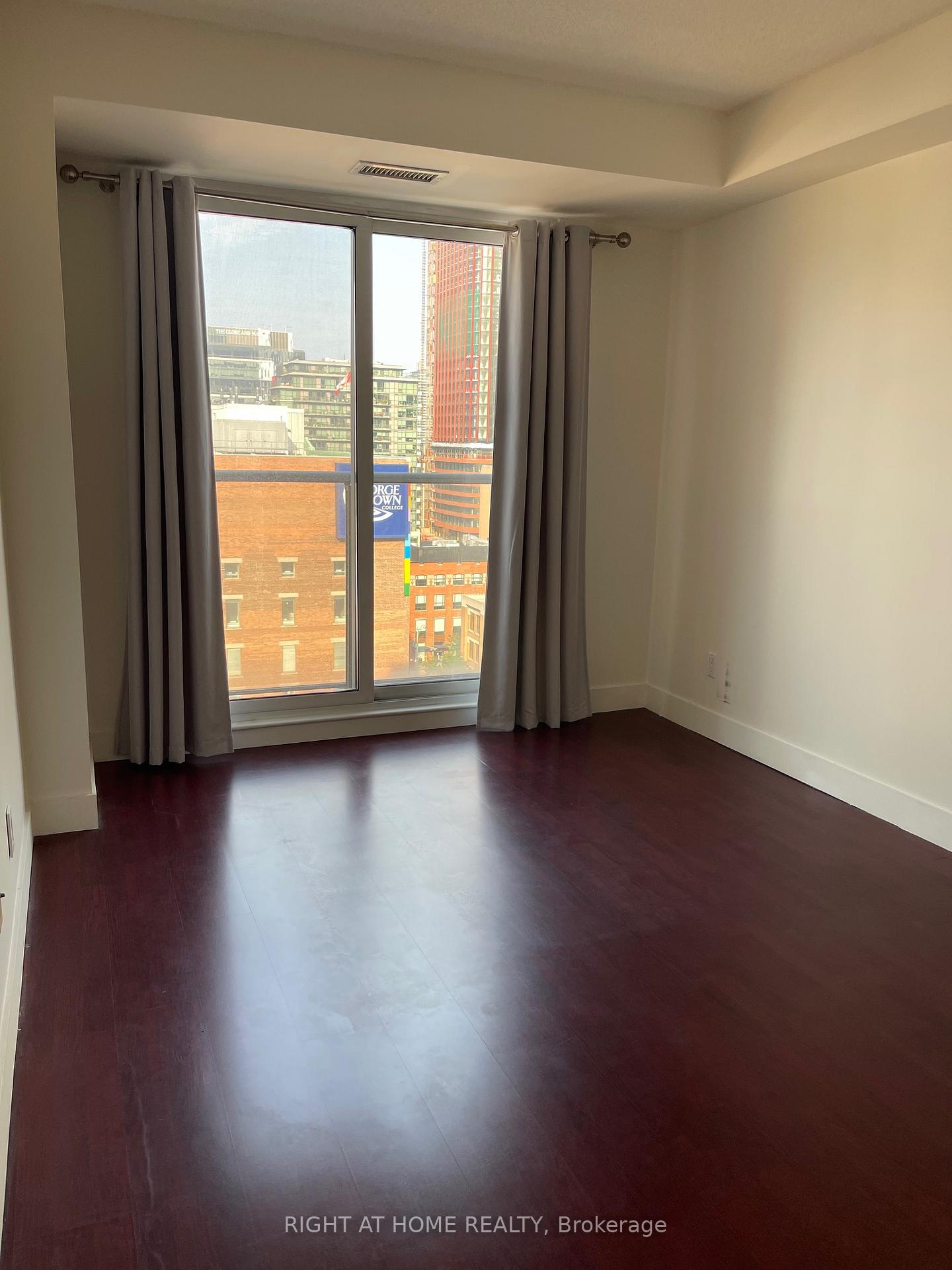 Photo 4 of Unit 1104, 168 King Street E, Toronto, Moss Park — HOMEH