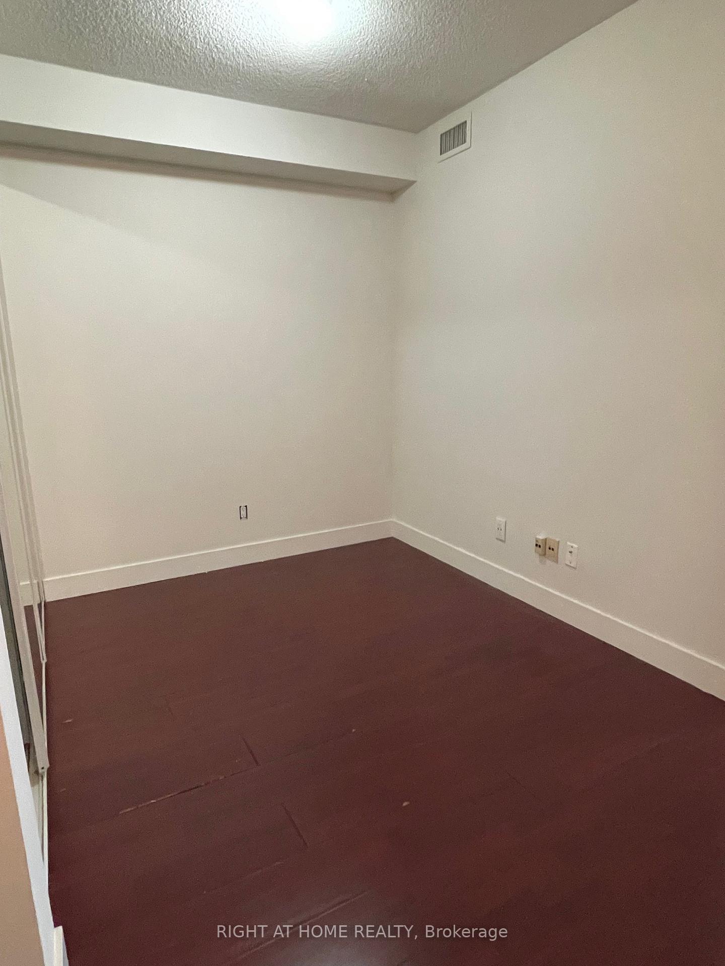 Photo 9 of Unit 1104, 168 King Street E, Toronto, Moss Park — HOMEH