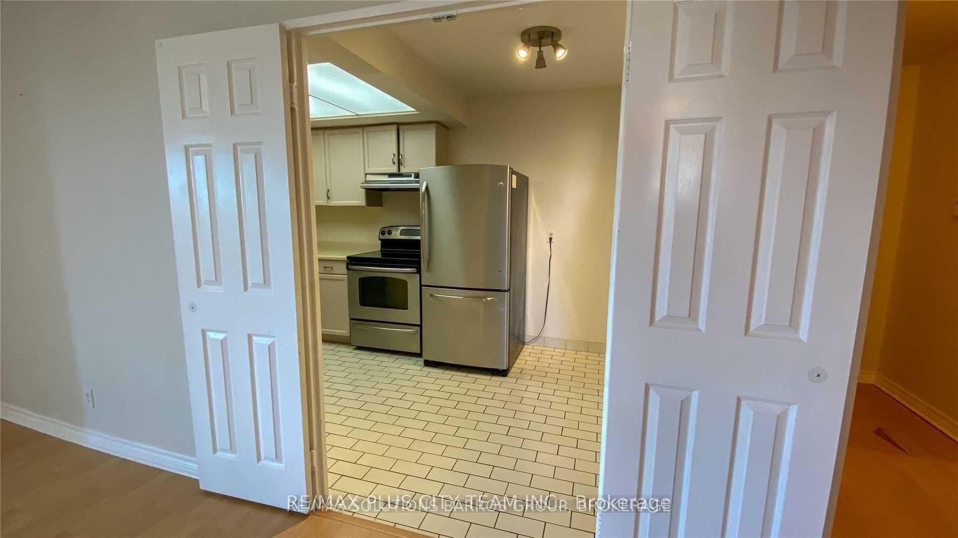 Photo 10 of Unit 305, 205 Wynford Drive, Toronto, Flemingdon Park — HOMEH
