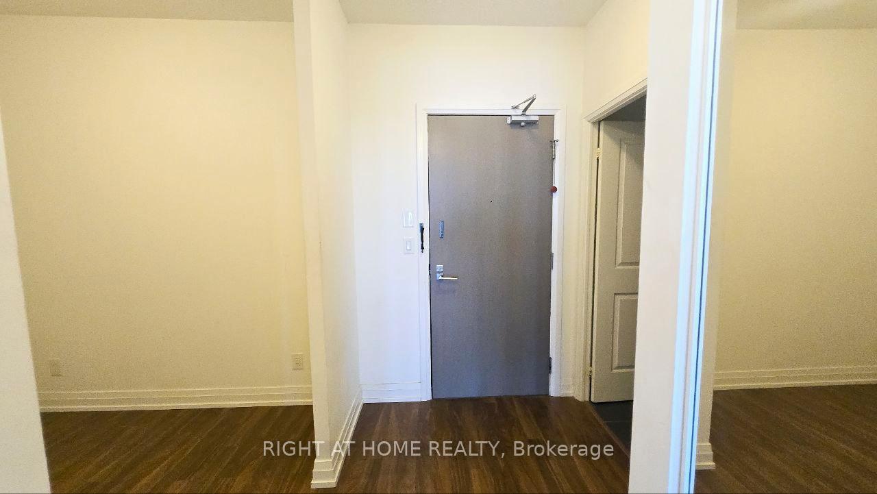 Photo 3 of Unit 506, 7167 Yonge Street, Markham, Grandview — HOMEH
