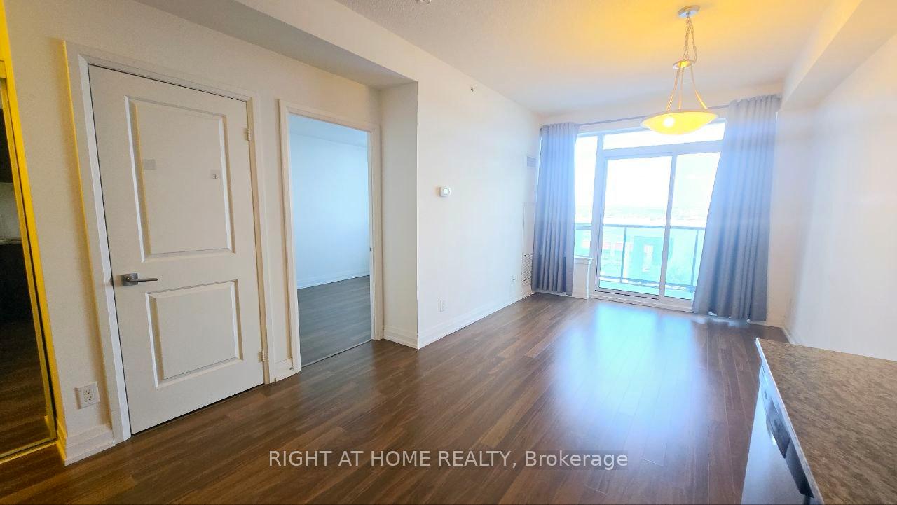 Photo 7 of Unit 506, 7167 Yonge Street, Markham, Grandview — HOMEH