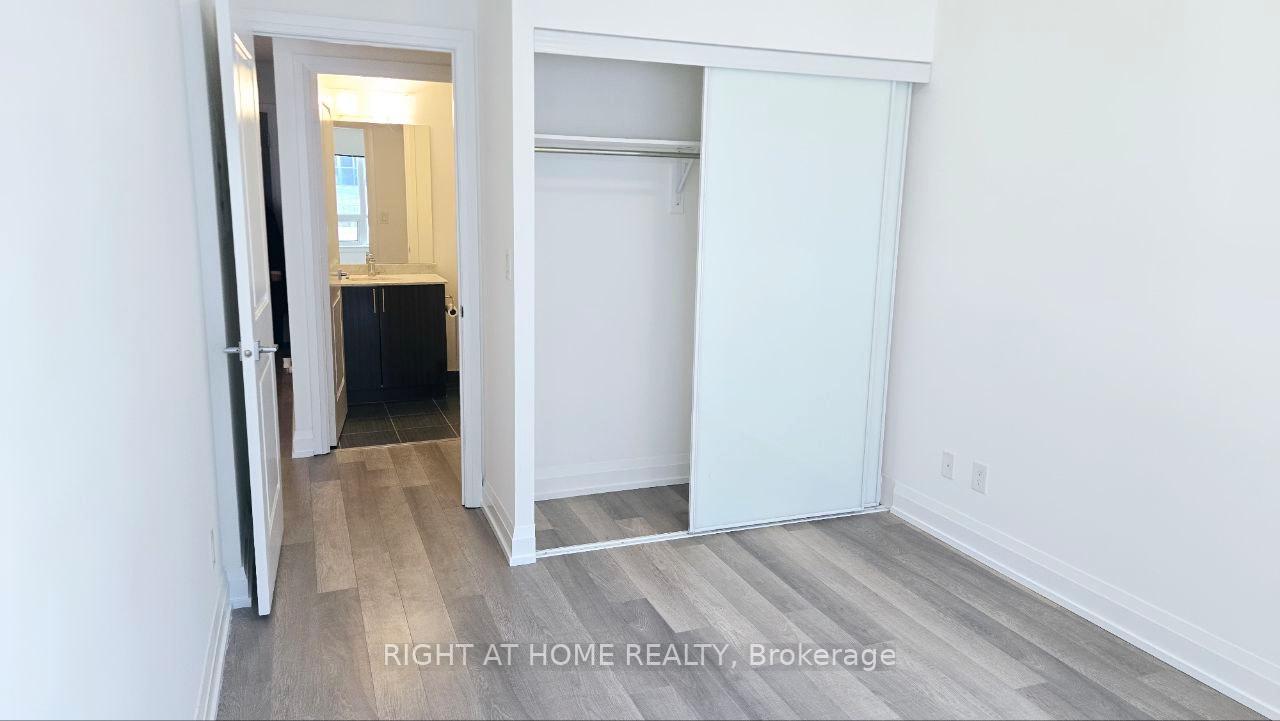 Photo 11 of Unit 506, 7167 Yonge Street, Markham, Grandview — HOMEH