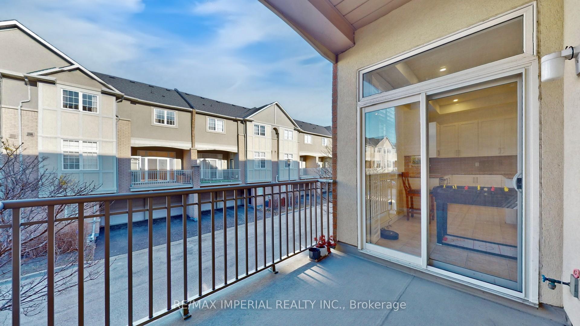 Photo 25 of 98 Legends Way, Markham, Unionville — HOMEH