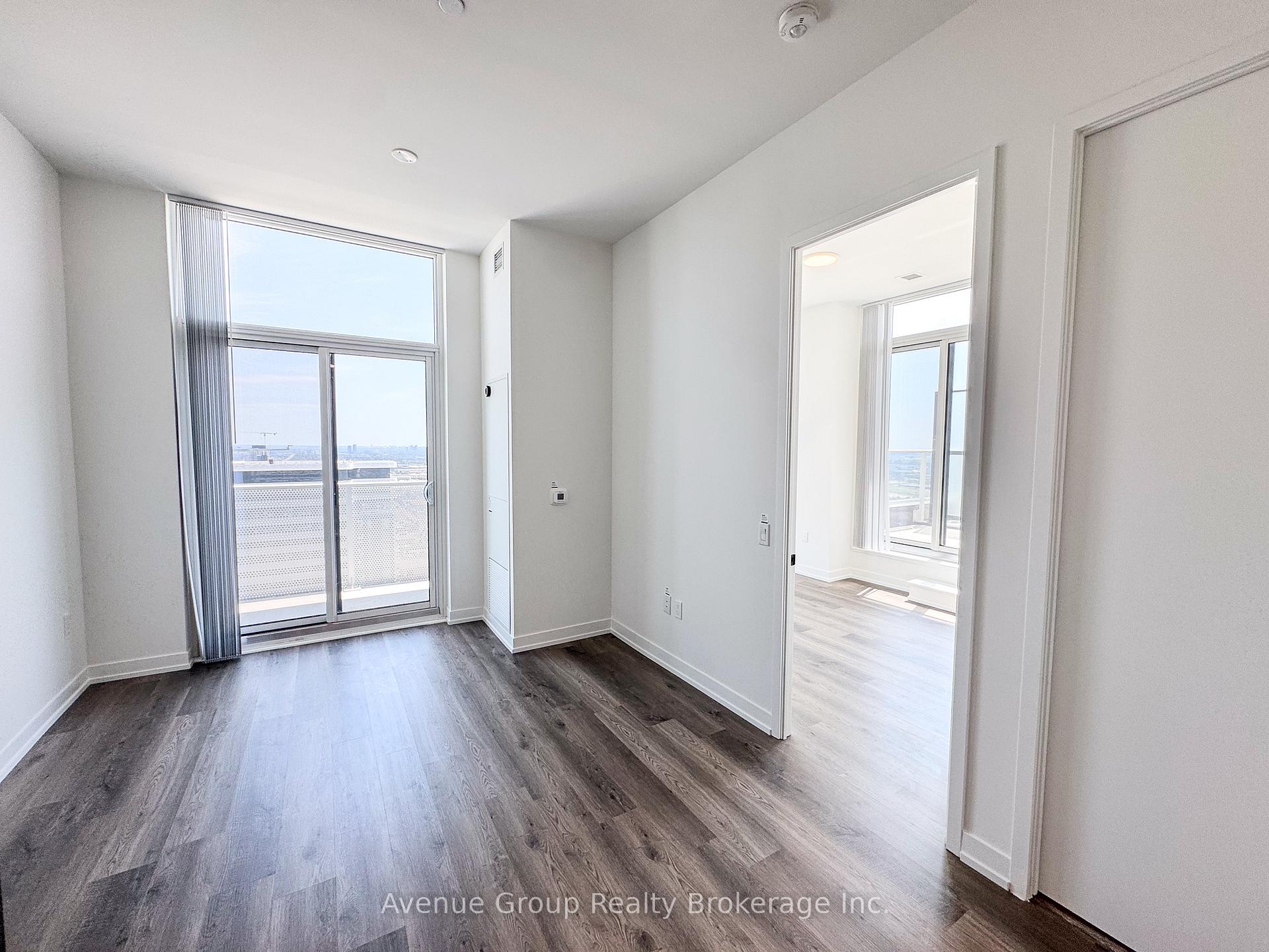 Photo 10 of Unit Ph102, 195 Commerce Street, Vaughan, Vaughan Corporate Centre — HOMEH