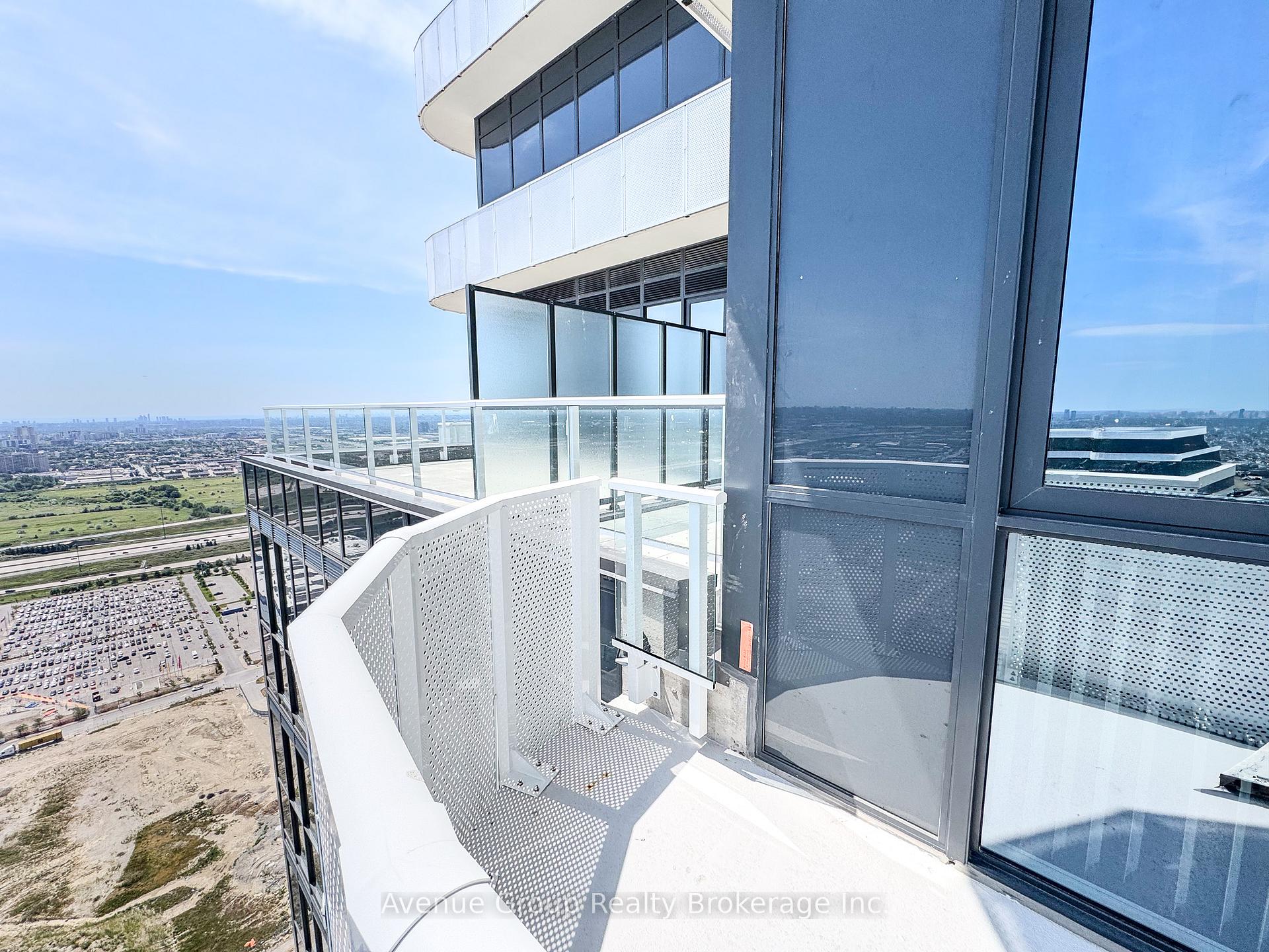 Photo 17 of Unit Ph102, 195 Commerce Street, Vaughan, Vaughan Corporate Centre — HOMEH