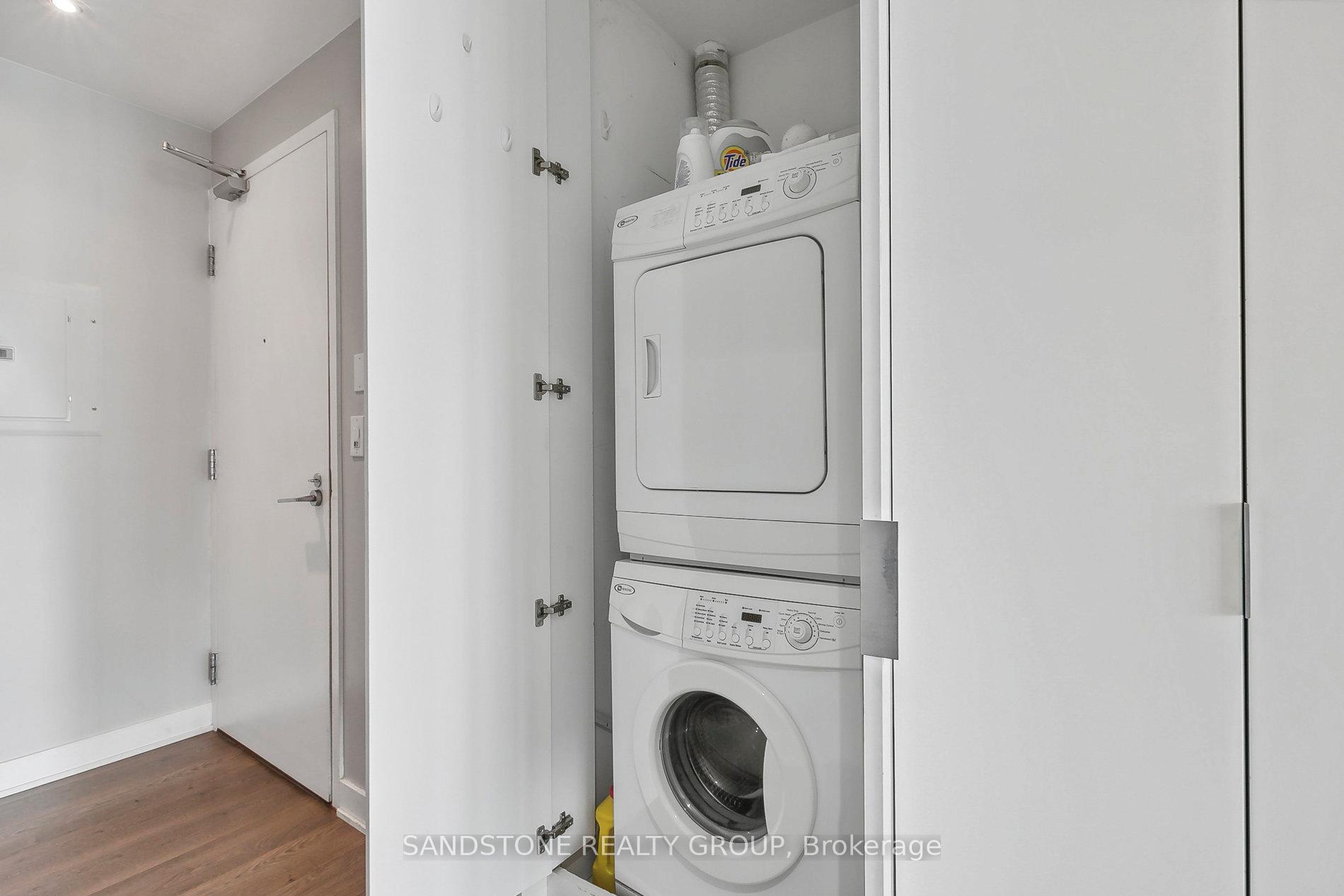 Photo 14 of Unit 2604, 110 Charles Street E, Toronto, Church-Yonge Corridor — HOMEH