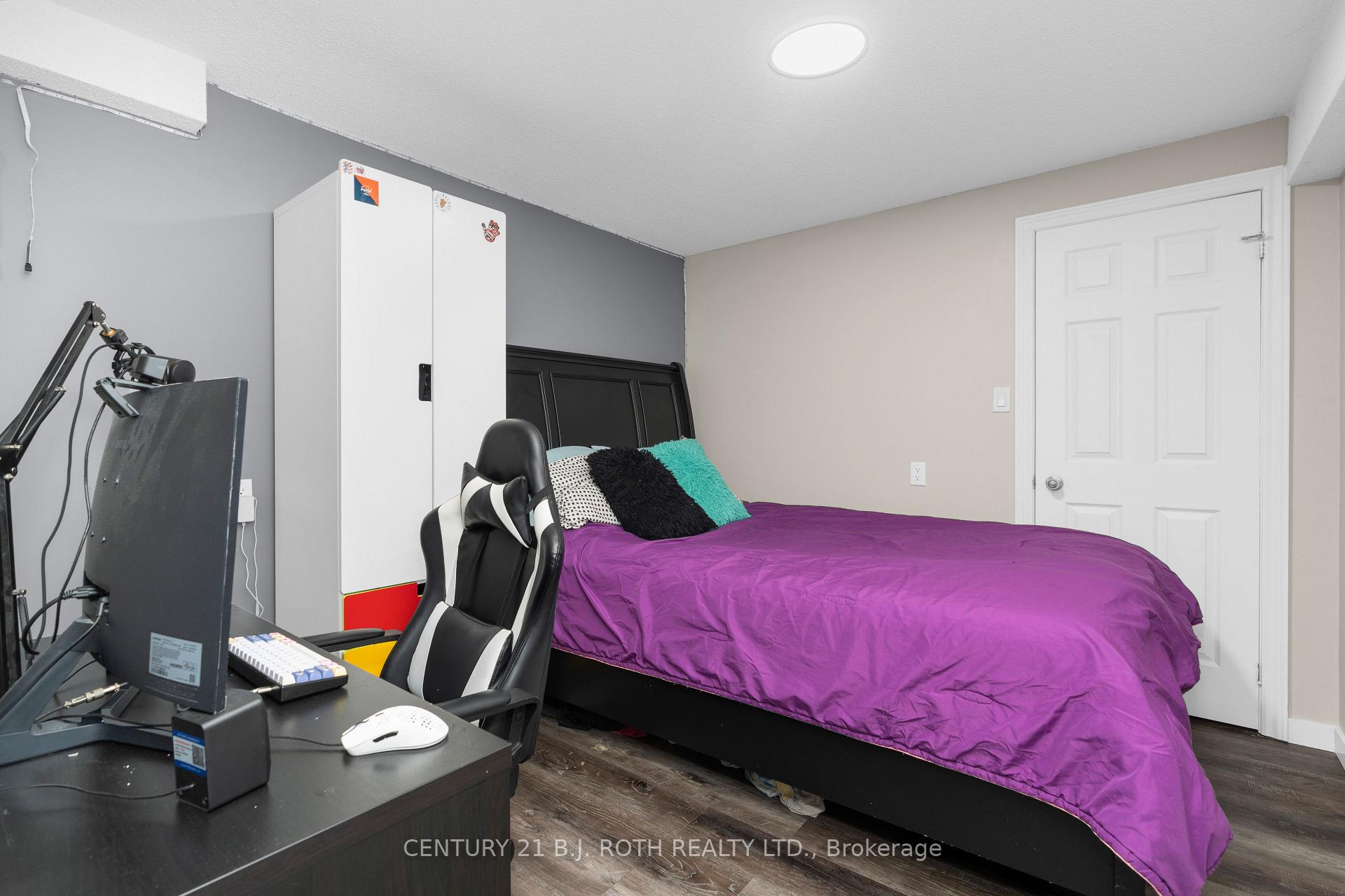 Photo 38 of 20 Bear Creek Drive, Barrie, Holly — HOMEH