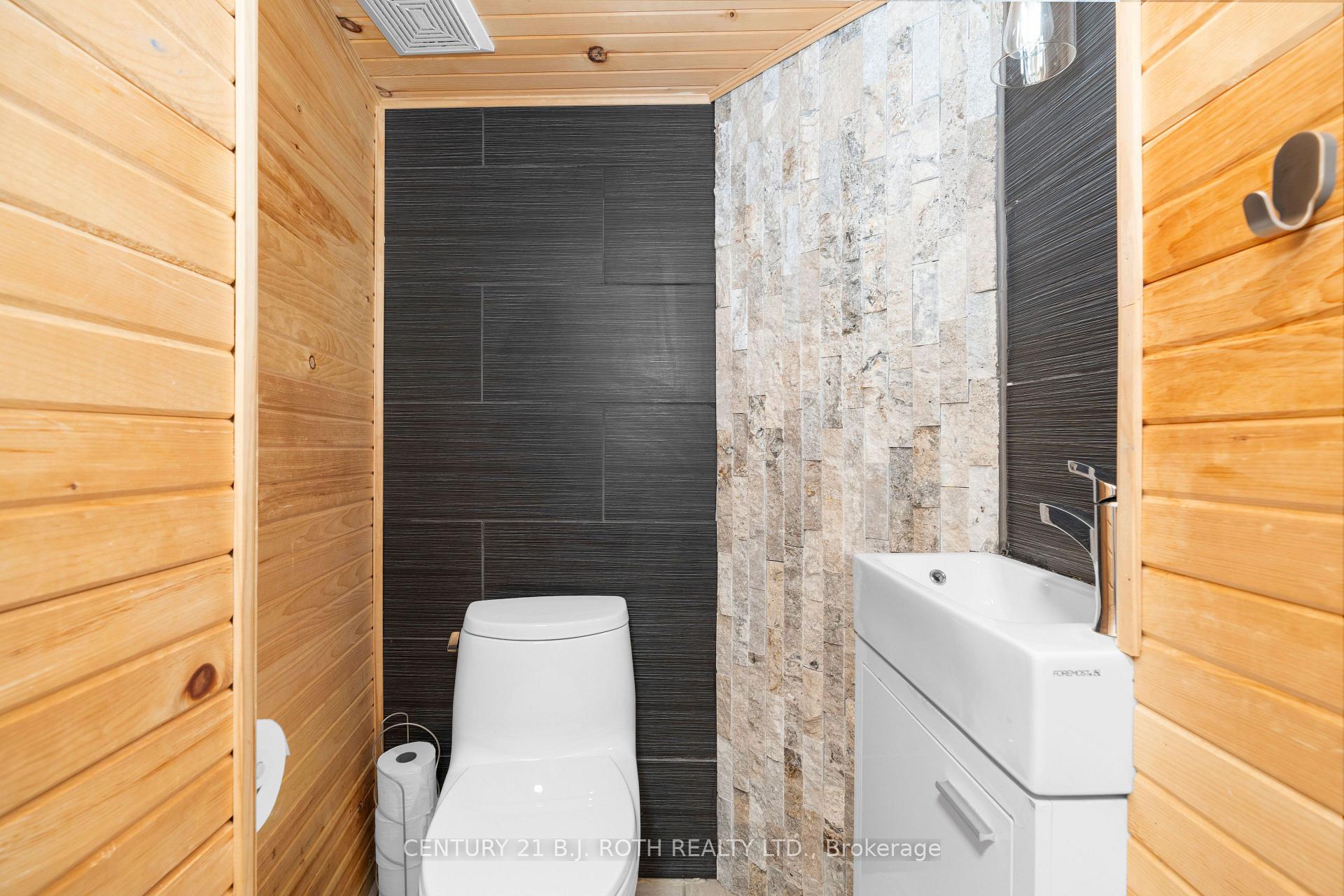 Photo 42 of 20 Bear Creek Drive, Barrie, Holly — HOMEH