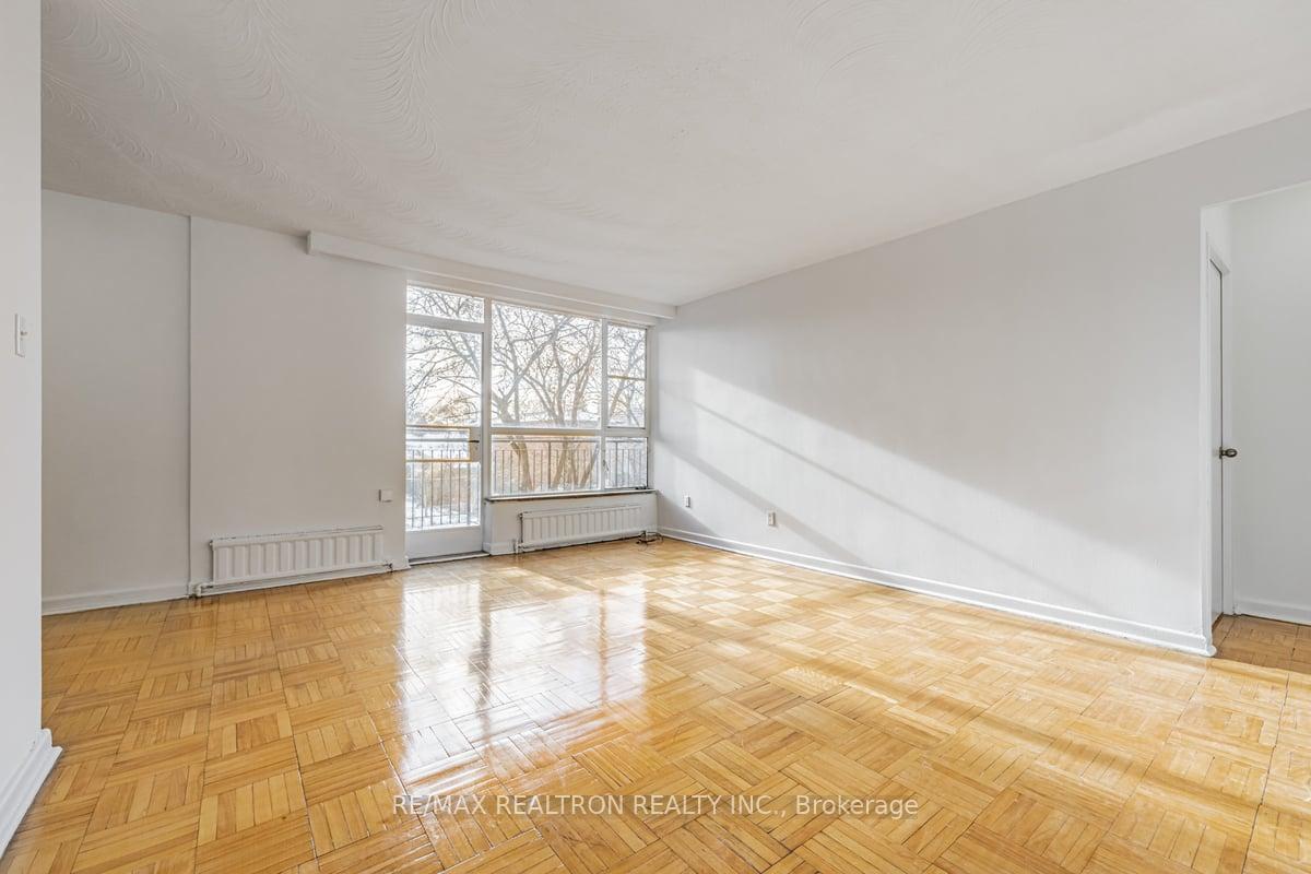 Photo 14 of Unit 107, 165 Cosburn Avenue E, Toronto, Danforth Village-East York — HOMEH