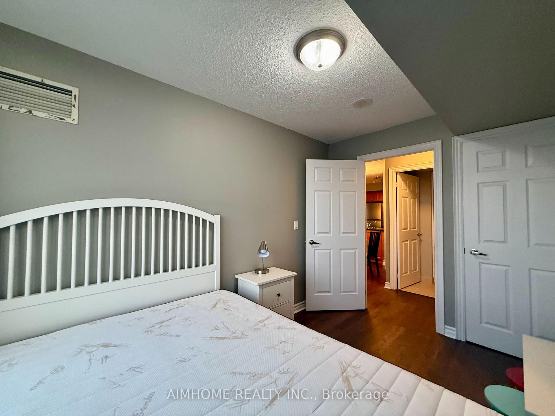Photo 19 of Unit 1218, 33 Cox Boulevard, Markham, Unionville — HOMEH
