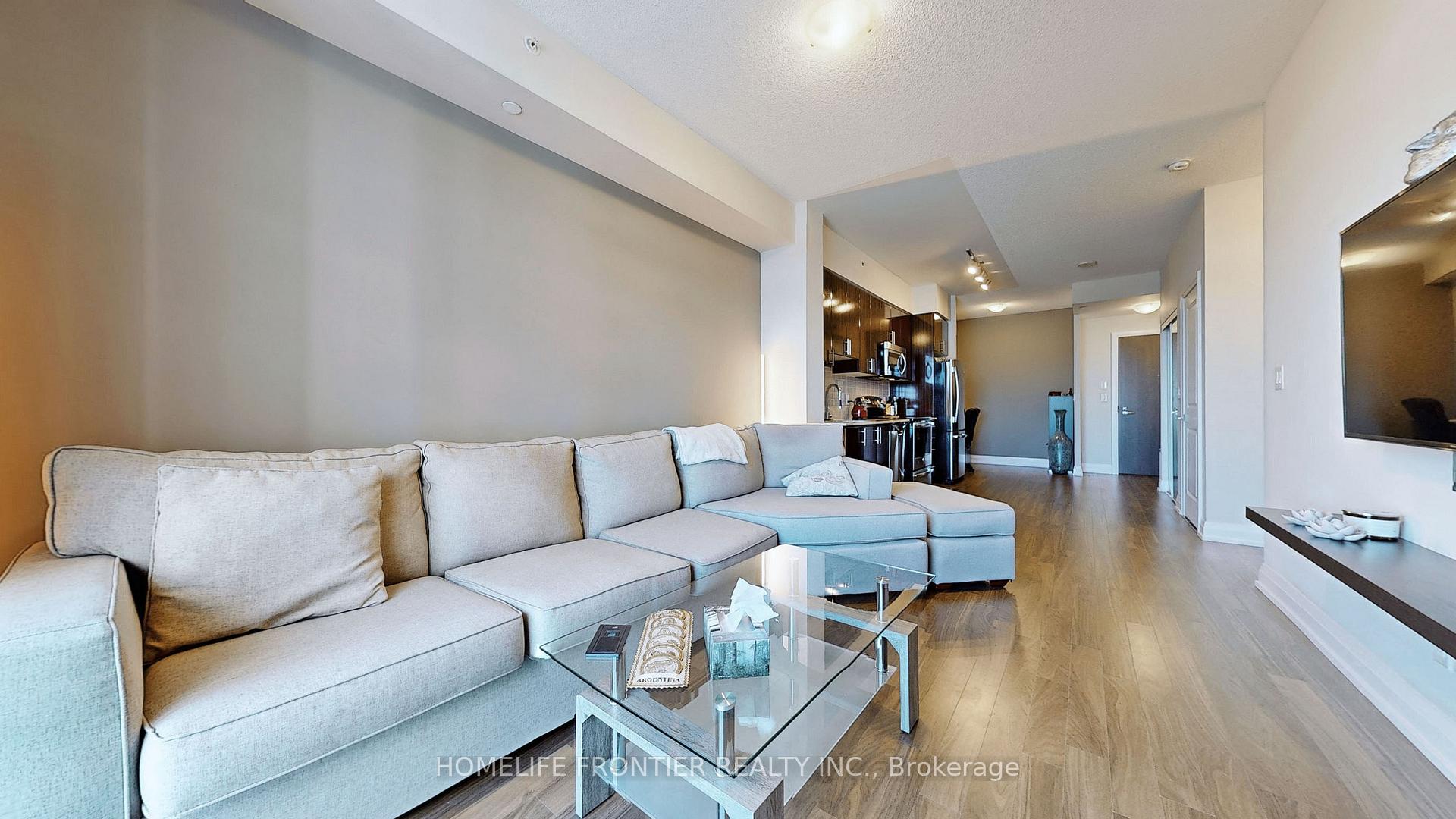 Photo 12 of Unit 806, 7171 Yonge Street, Markham, Grandview — HOMEH