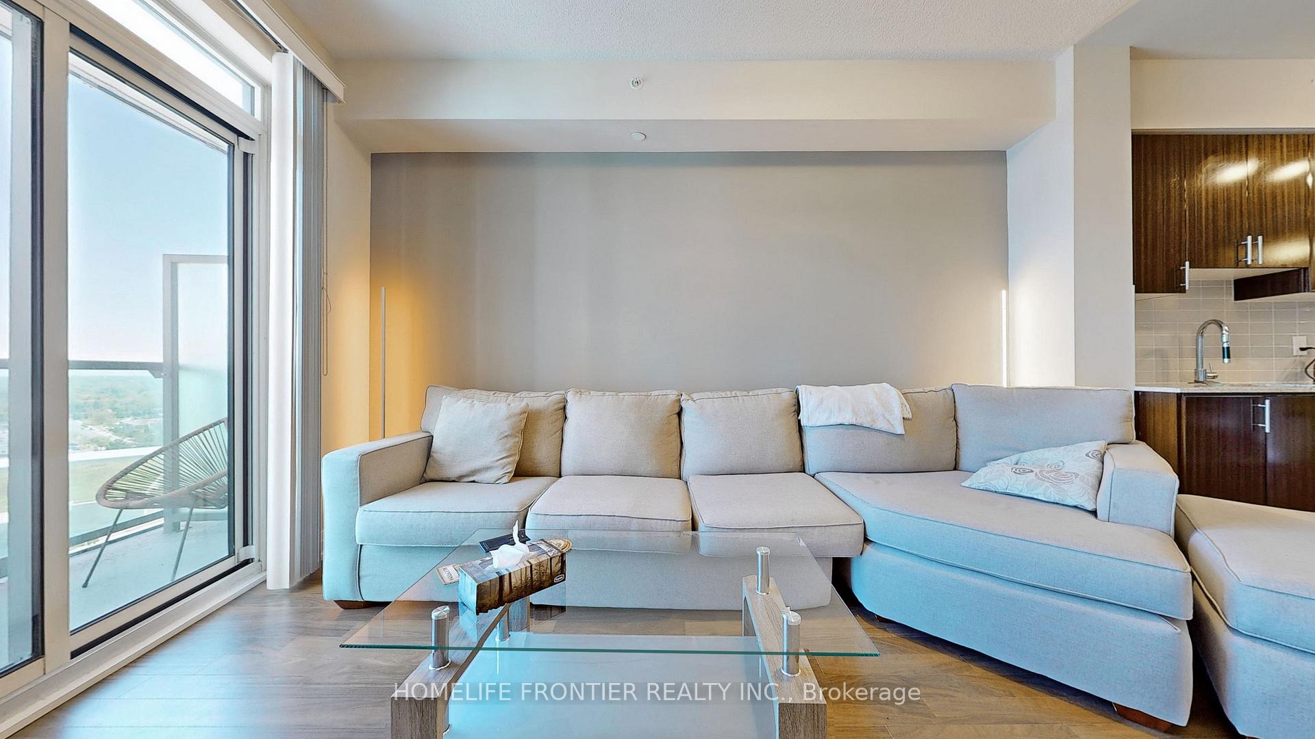 Photo 13 of Unit 806, 7171 Yonge Street, Markham, Grandview — HOMEH