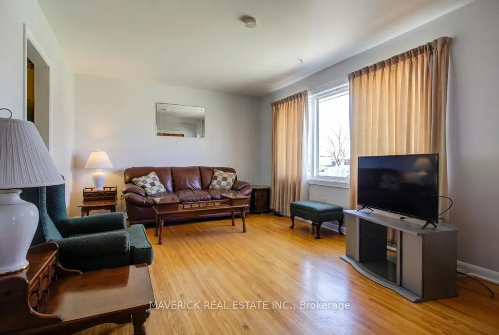 Photo 4 of 169 Byron Street, Zorra, Thamesford — HOMEH