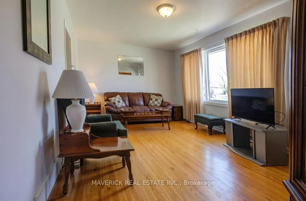 Photo 6 of 169 Byron Street, Zorra, Thamesford — HOMEH