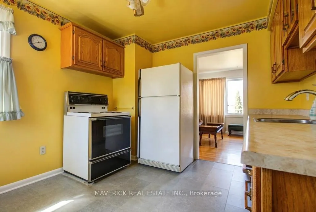 Photo 9 of 169 Byron Street, Zorra, Thamesford — HOMEH