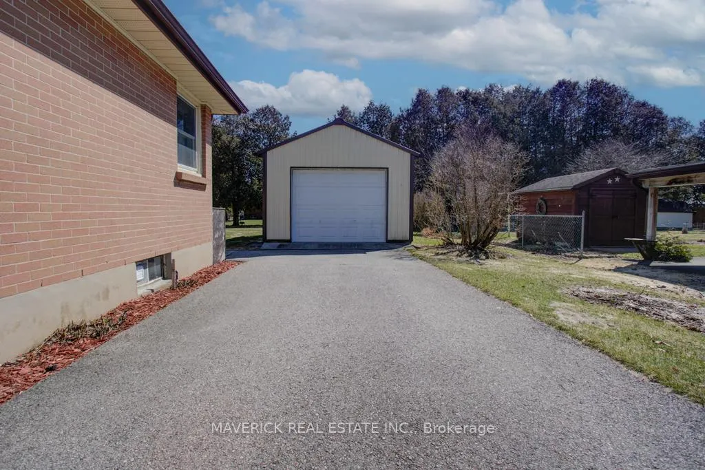 Photo 22 of 169 Byron Street, Zorra, Thamesford — HOMEH