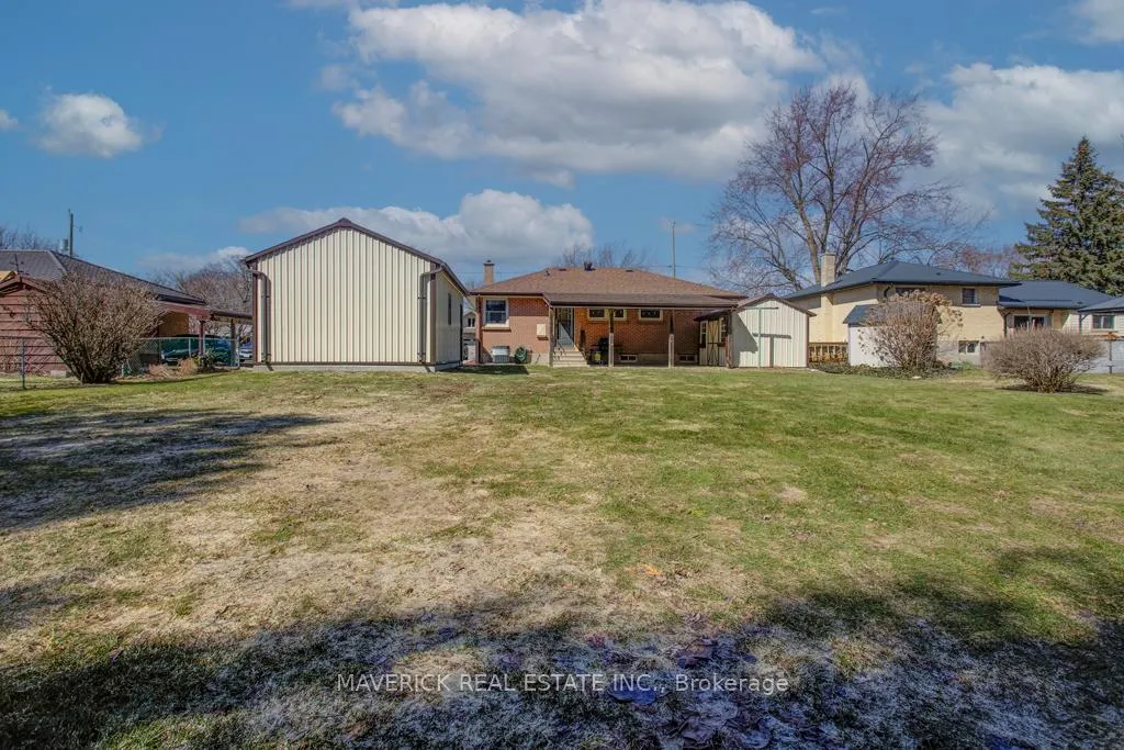 Photo 27 of 169 Byron Street, Zorra, Thamesford — HOMEH