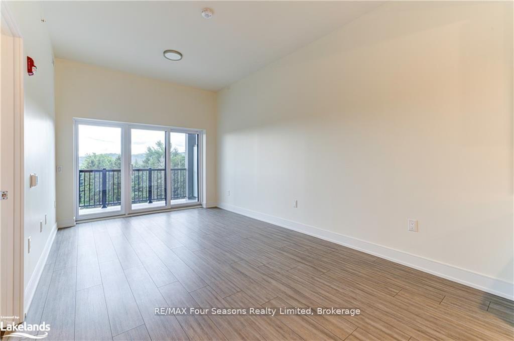 Photo 28 of Unit 401, 121 Mary Street, Clearview, Creemore — HOMEH