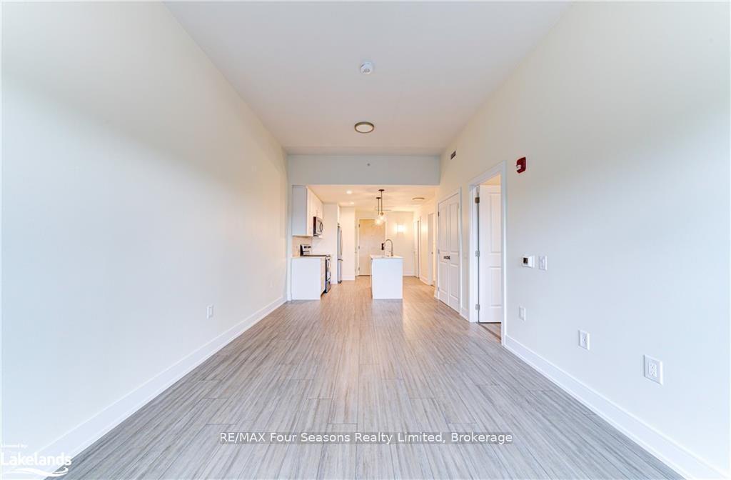 Photo 31 of Unit 401, 121 Mary Street, Clearview, Creemore — HOMEH