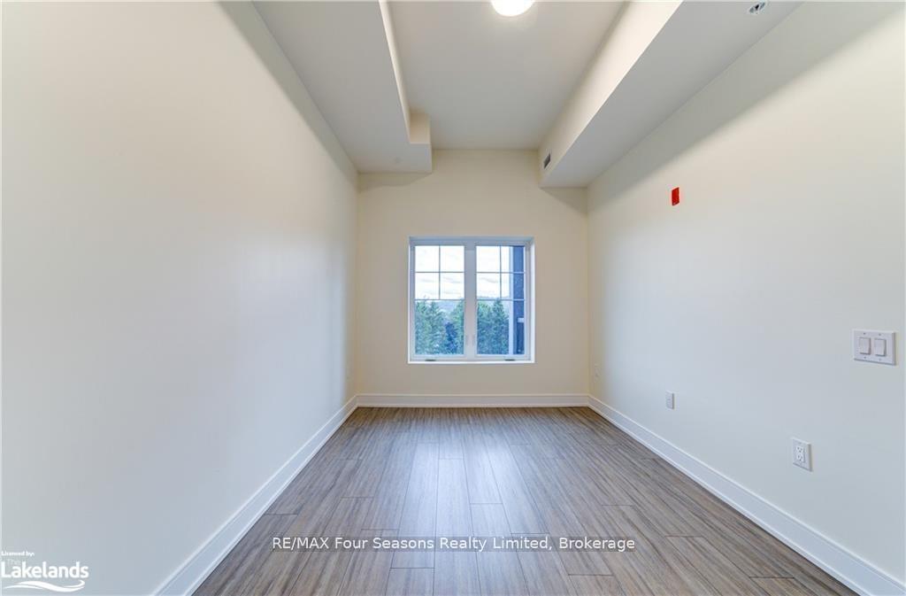 Photo 33 of Unit 401, 121 Mary Street, Clearview, Creemore — HOMEH