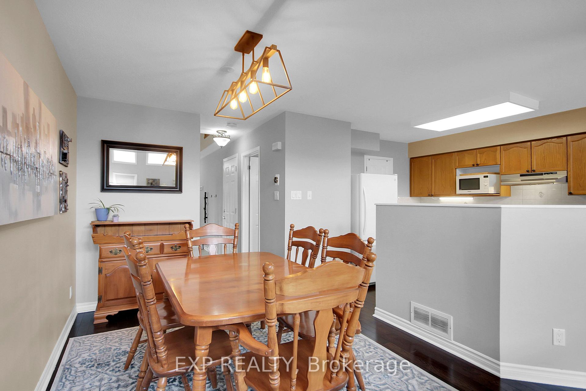Photo 7 of 4301 Owl Valley Drive, Ottawa, Riverside South/Gloucester Glen — HOMEH
