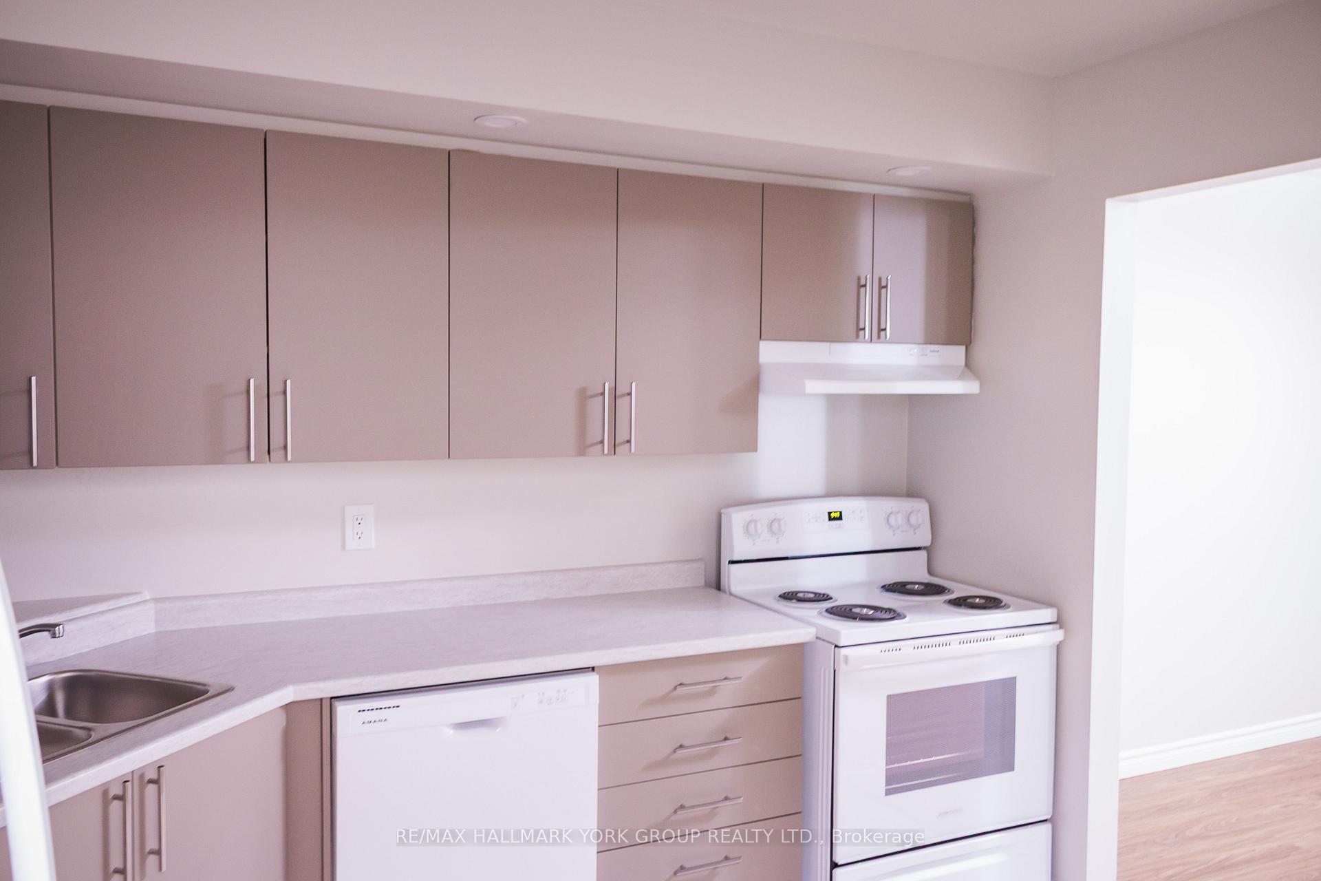 Photo 2 of Unit 406, 260 Leacock Drive, Barrie, Letitia Heights — HOMEH