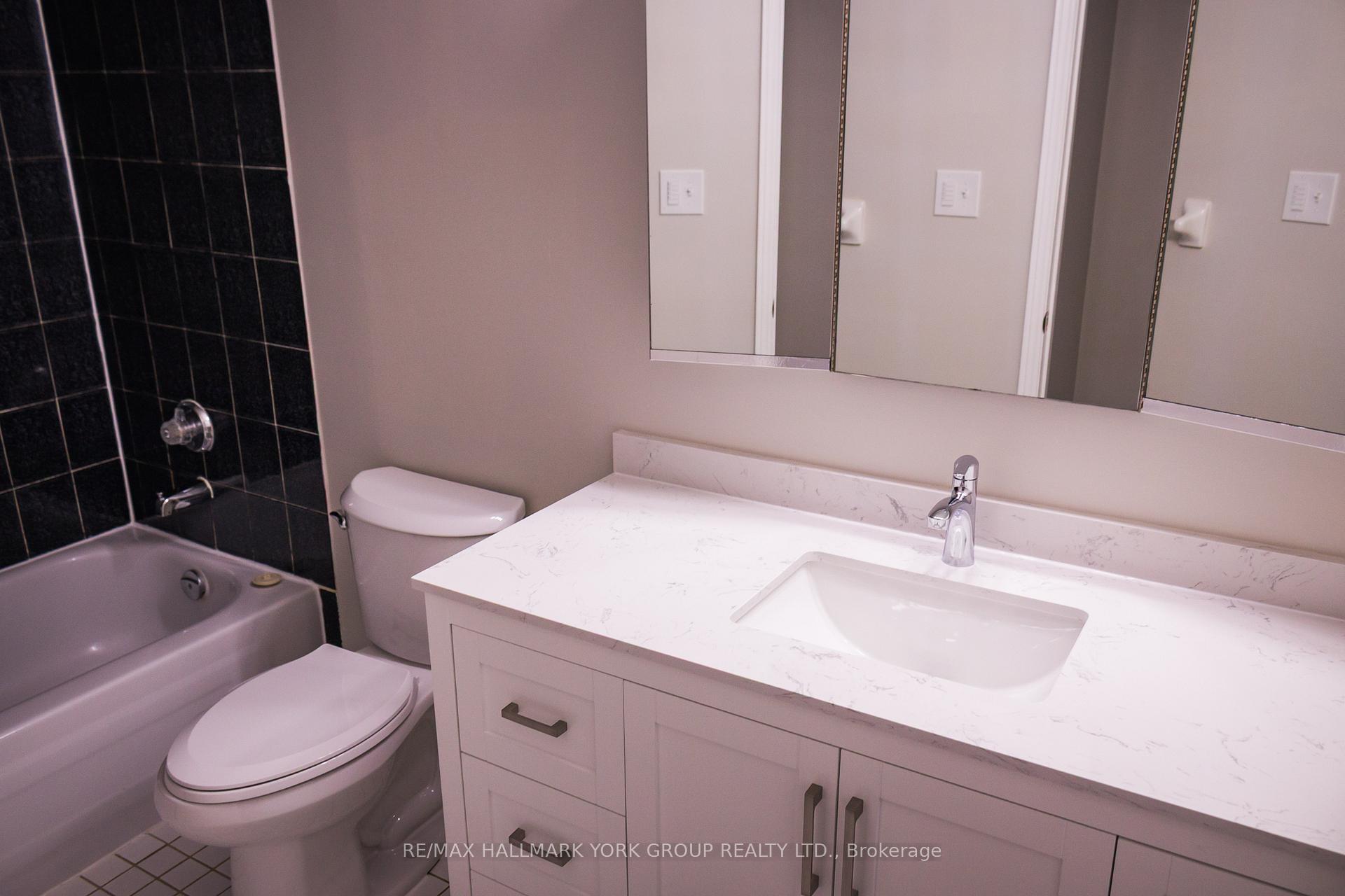 Photo 7 of Unit 406, 260 Leacock Drive, Barrie, Letitia Heights — HOMEH