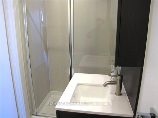 Photo 12 of Unit 1911, 170 Sumach Street, Toronto, Regent Park — HOMEH