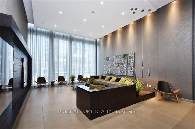Photo 13 of Unit 1911, 170 Sumach Street, Toronto, Regent Park — HOMEH