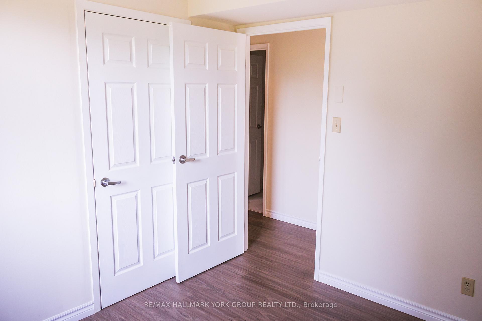 Photo 23 of Unit M14, 141 Edgehill Drive, Barrie, Letitia Heights — HOMEH