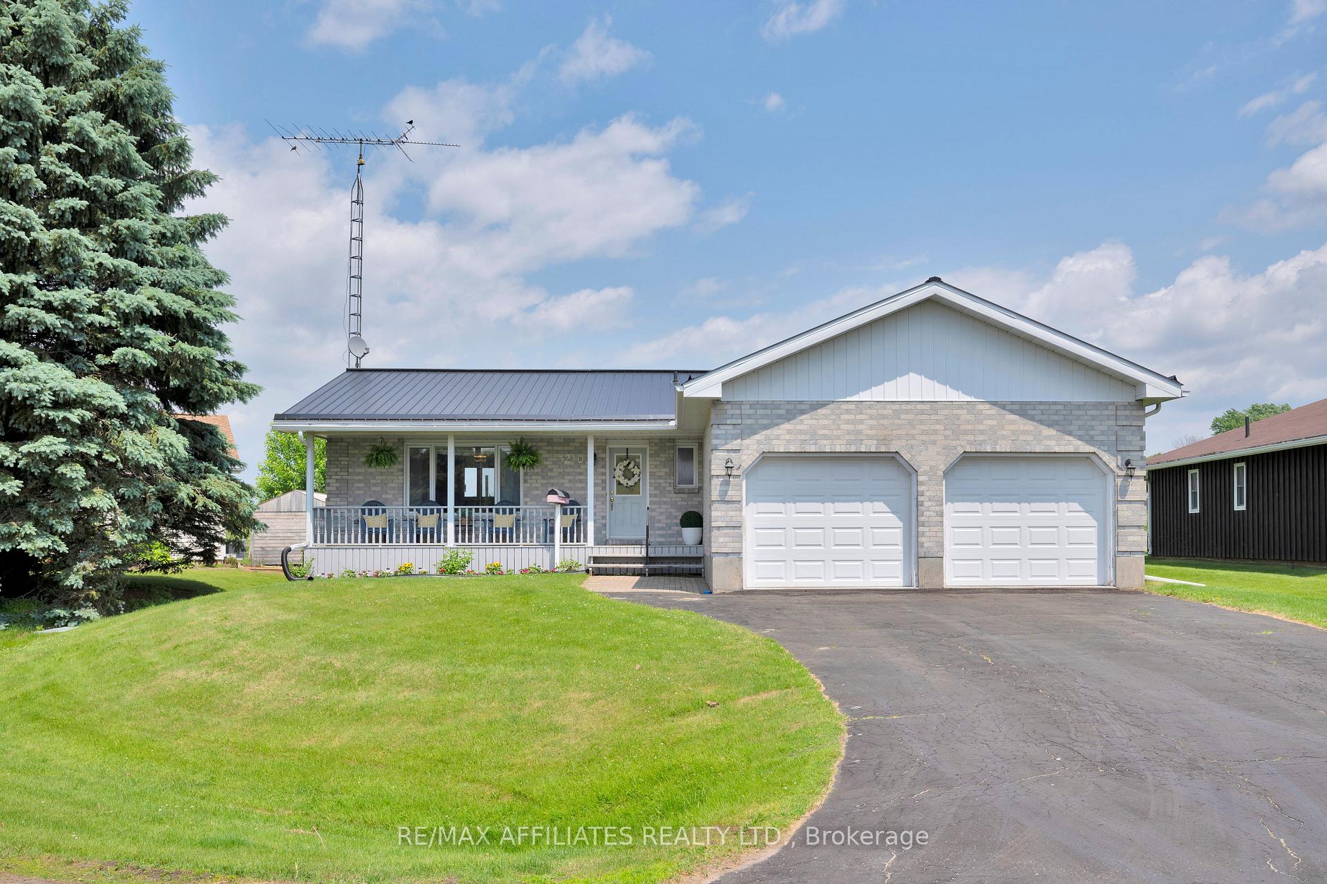 Photo 1 of 5210 Meadowland Drive W, Edwardsburgh/Cardinal, Town of Cardinal — HOMEH