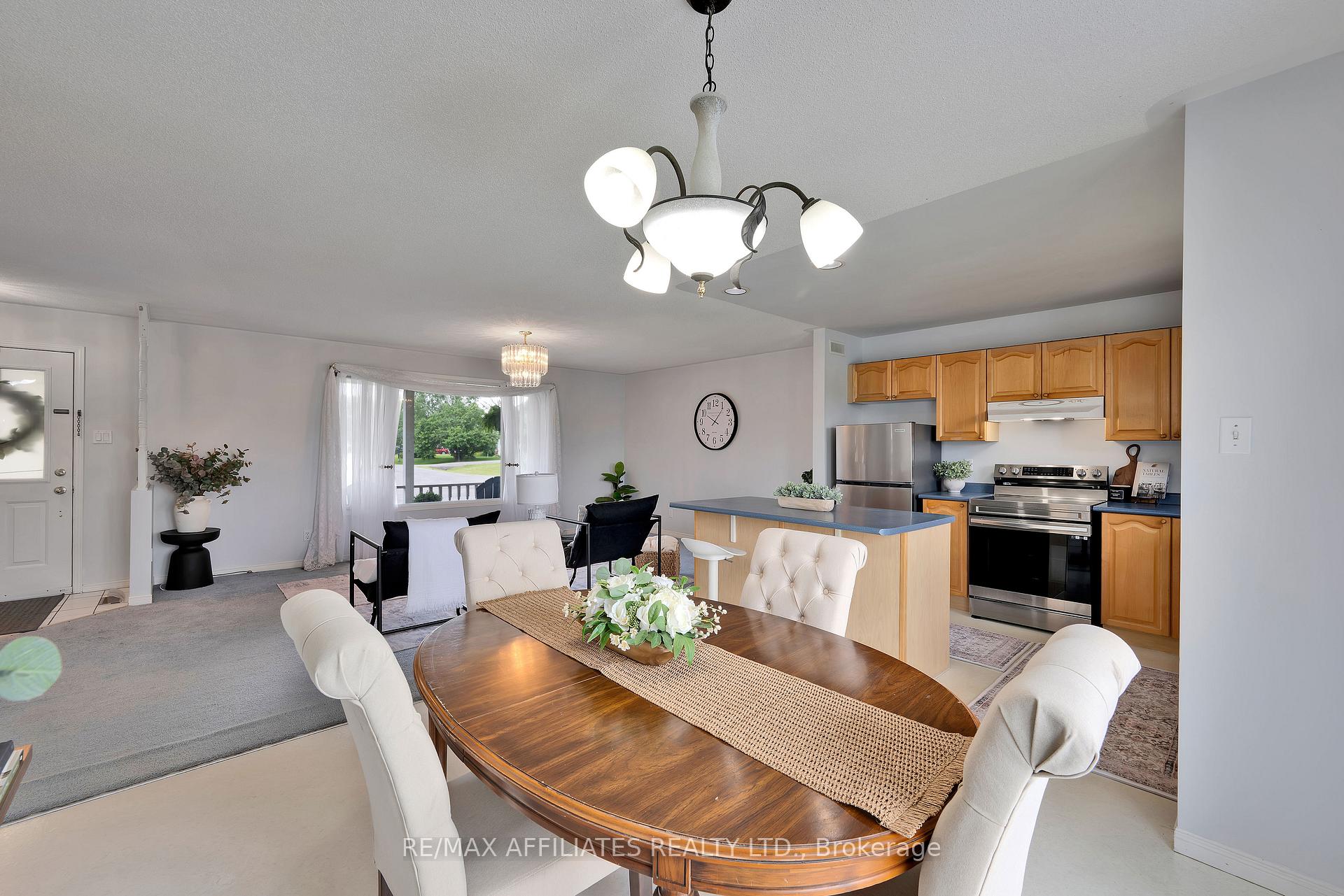 Photo 21 of 5210 Meadowland Drive W, Edwardsburgh/Cardinal, Town of Cardinal — HOMEH
