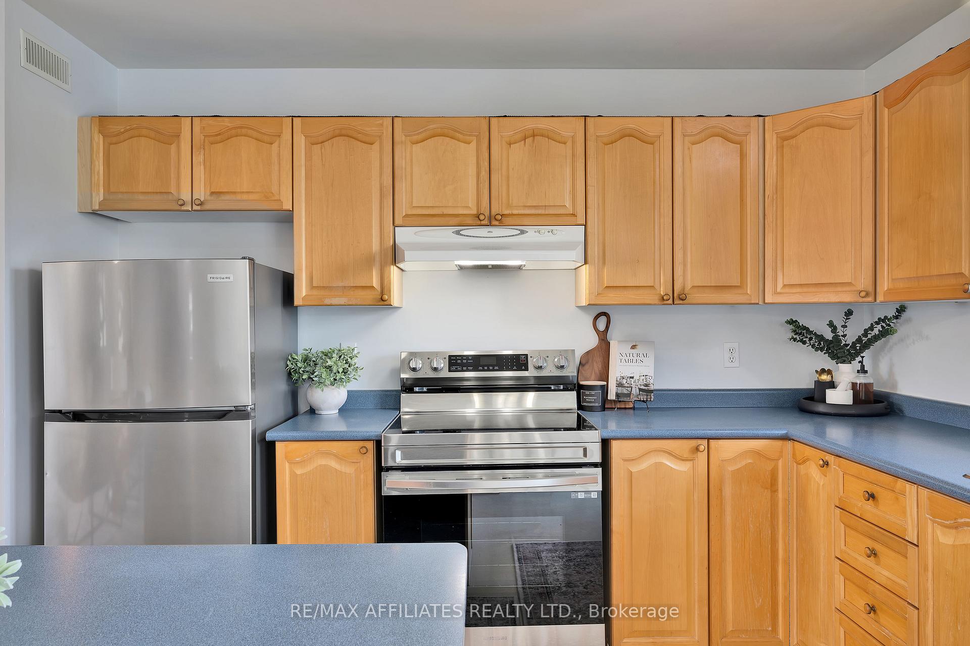 Photo 26 of 5210 Meadowland Drive W, Edwardsburgh/Cardinal, Town of Cardinal — HOMEH