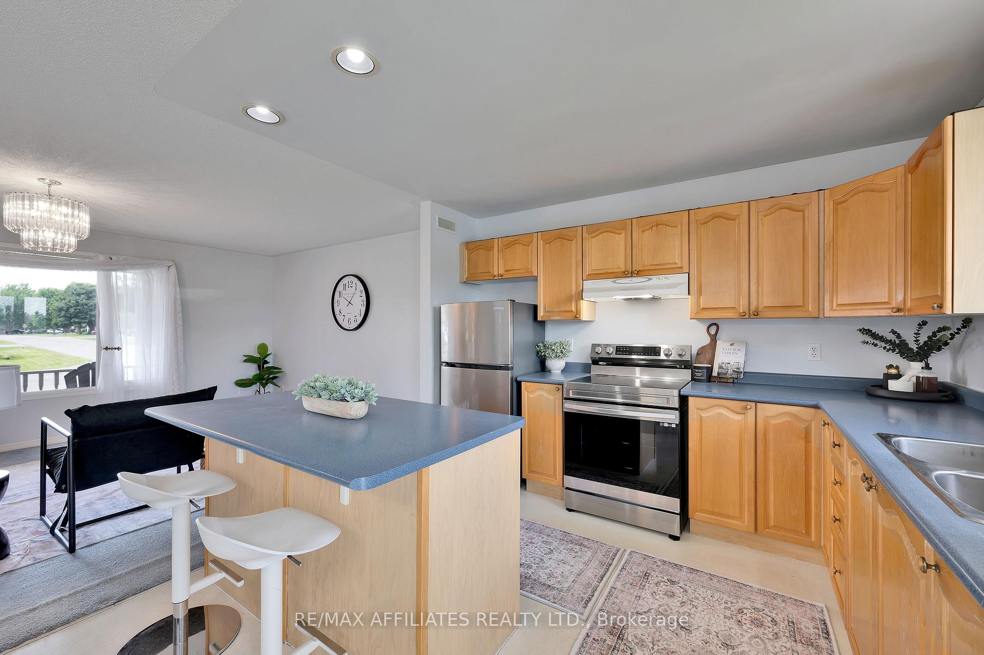 Photo 28 of 5210 Meadowland Drive W, Edwardsburgh/Cardinal, Town of Cardinal — HOMEH