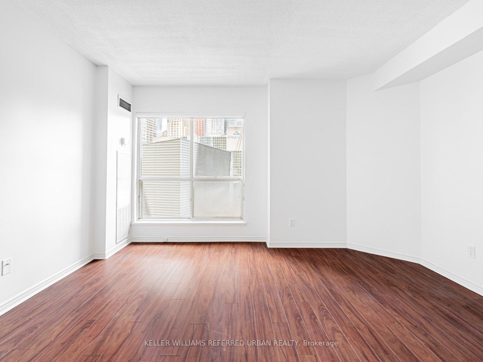 Photo 21 of Unit 907, 25 The Esplanade, Toronto, Waterfront Communities — HOMEH