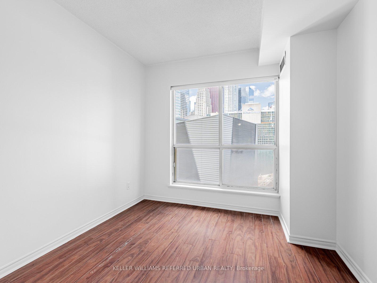 Photo 41 of Unit 907, 25 The Esplanade, Toronto, Waterfront Communities — HOMEH