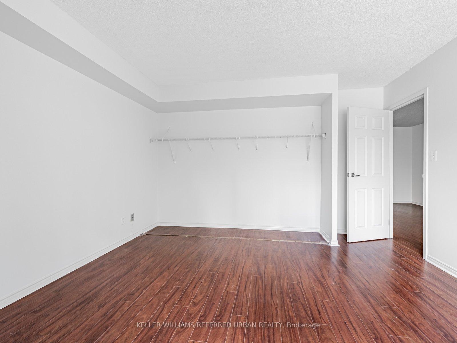 Photo 37 of Unit 907, 25 The Esplanade, Toronto, Waterfront Communities — HOMEH