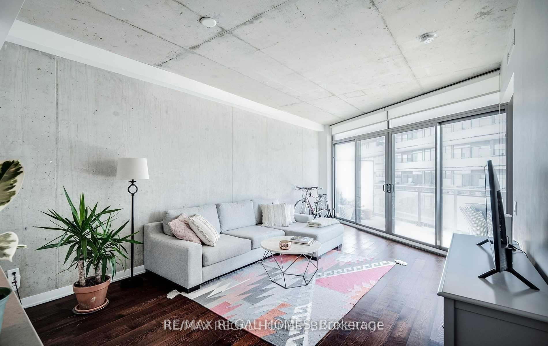 Photo 5 of Unit 701, 1201 Dundas Street E, Toronto, South Riverdale — HOMEH