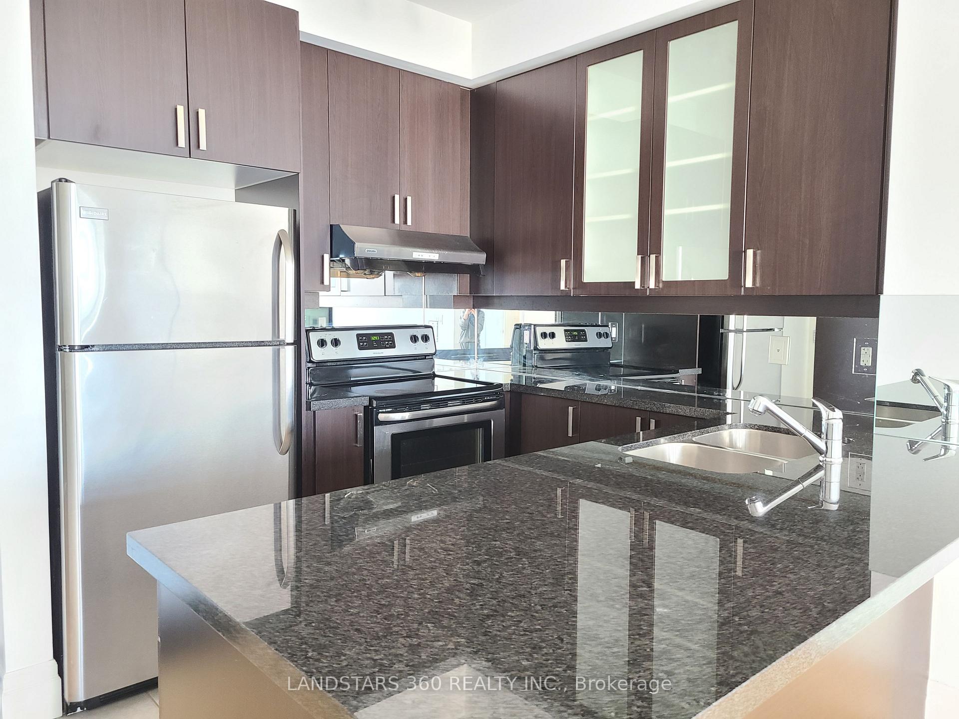 Photo 2 of Unit 701, 131 Upper Duke Crescent, Markham, Unionville — HOMEH