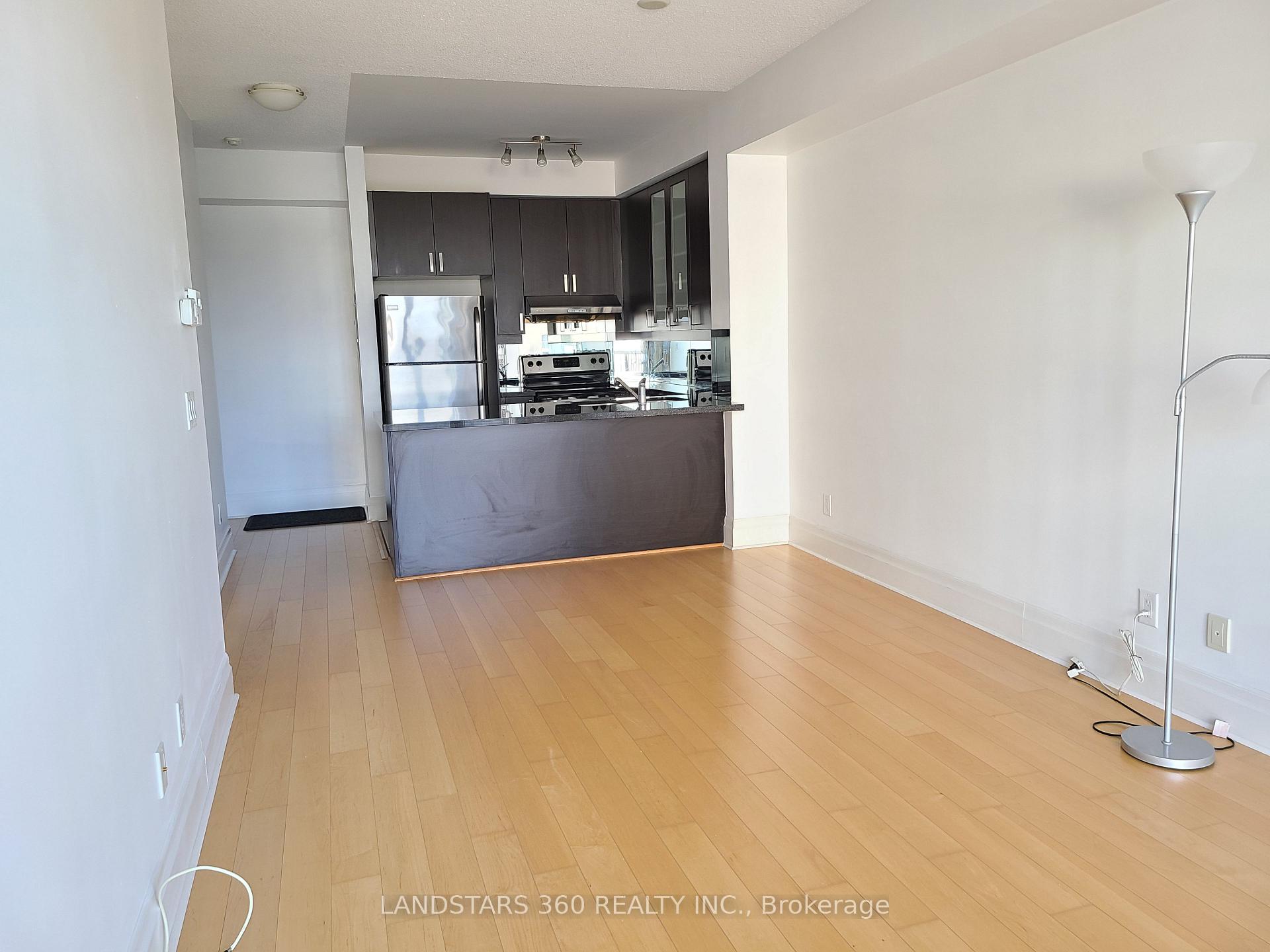 Photo 8 of Unit 701, 131 Upper Duke Crescent, Markham, Unionville — HOMEH