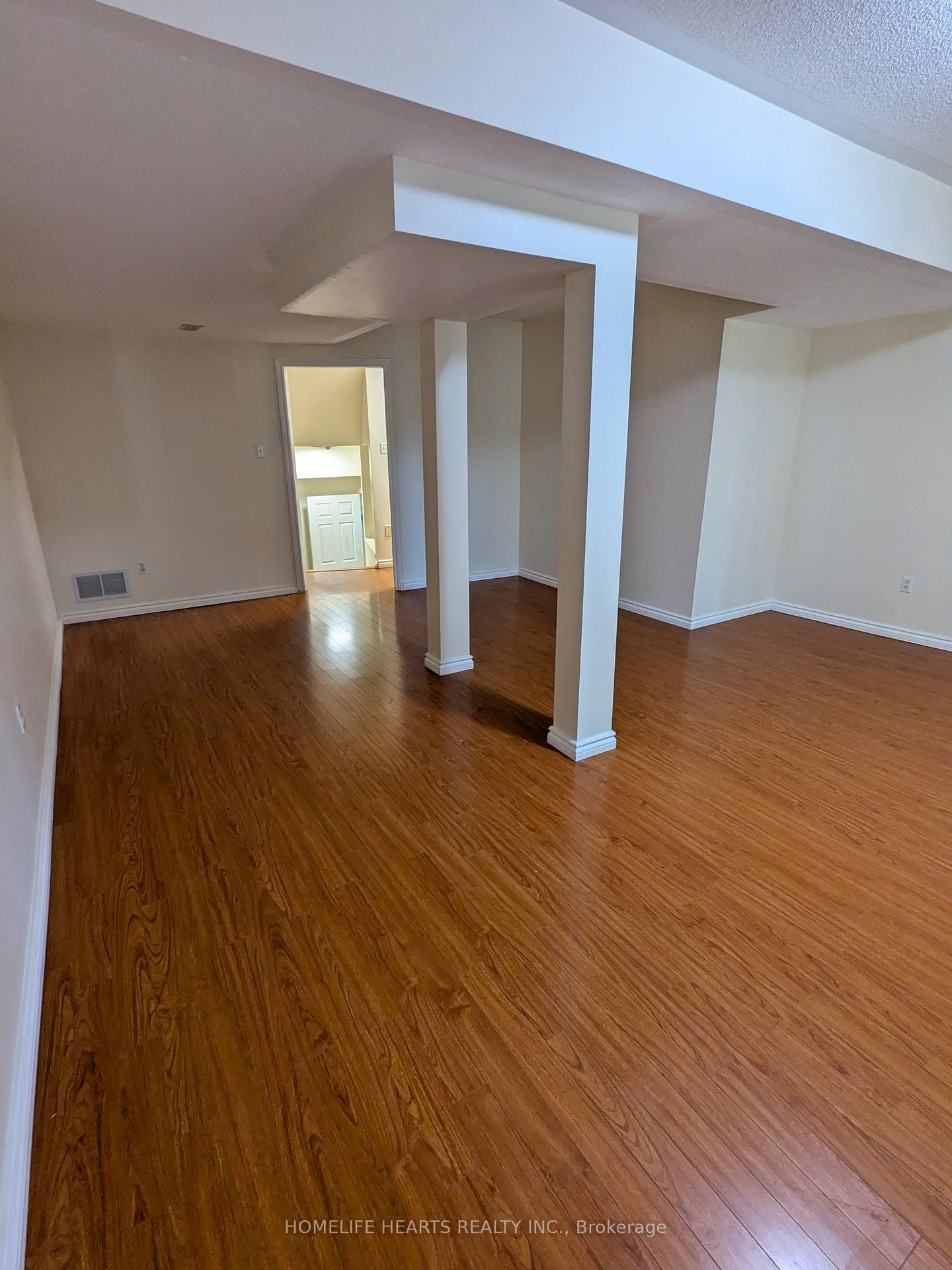 Photo 34 of Unit 185, 18 Clark Avenue W, Vaughan, Crestwood-Springfarm-Yorkhill — HOMEH