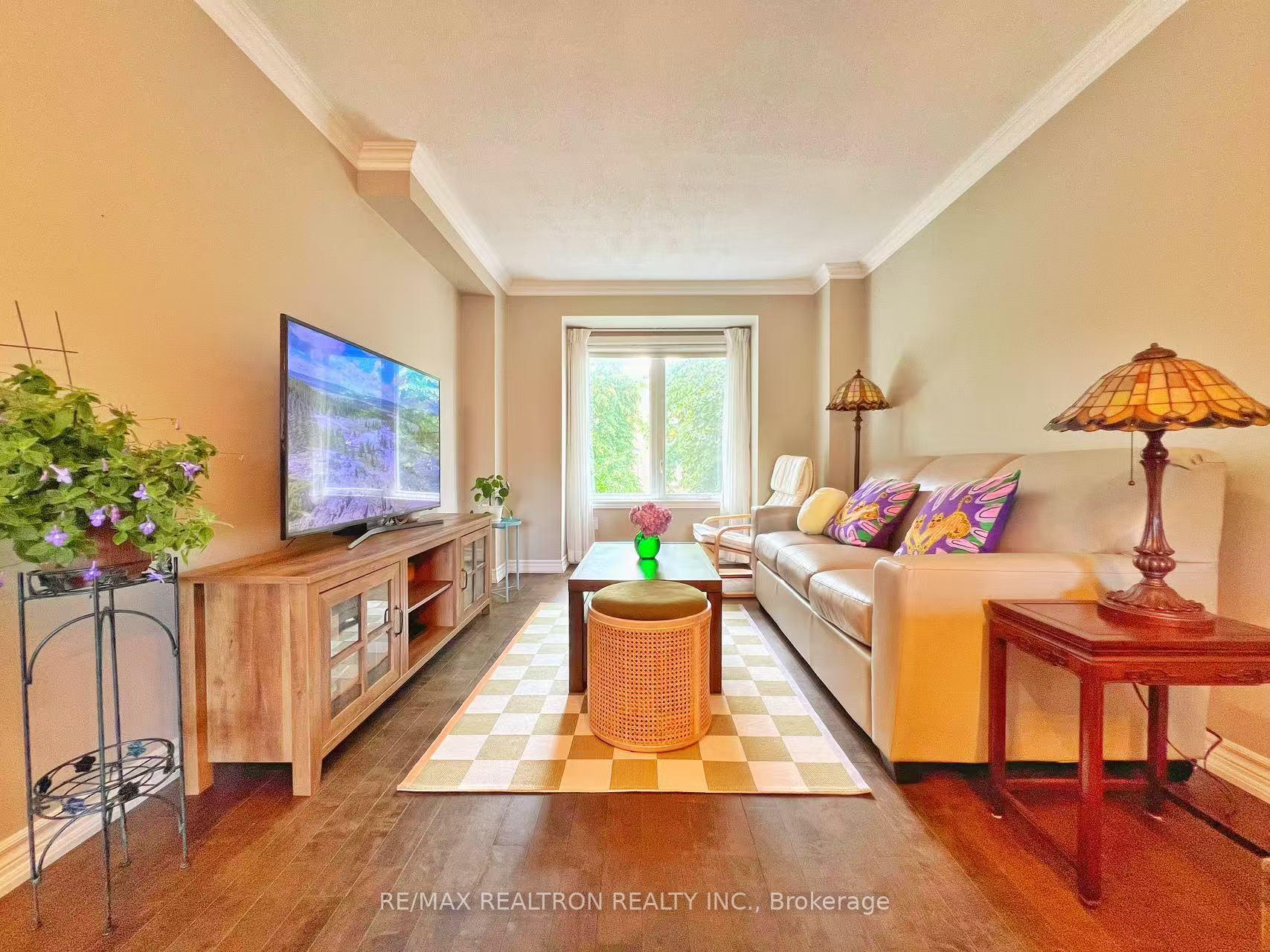Photo 6 of 78 Rougehaven Way, Markham, Vinegar Hill — HOMEH