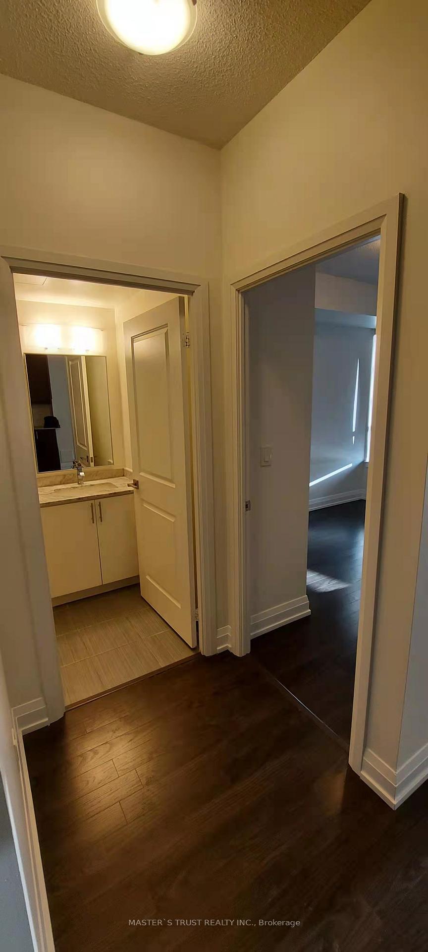 Photo 12 of Unit 2312, 7171 Yonge Street, Markham, Thornhill — HOMEH