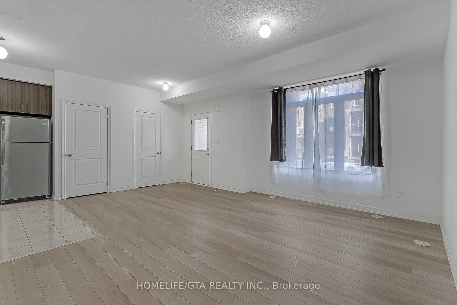 Photo 9 of 1782 Rex Heath Drive, Pickering, Duffin Heights — HOMEH