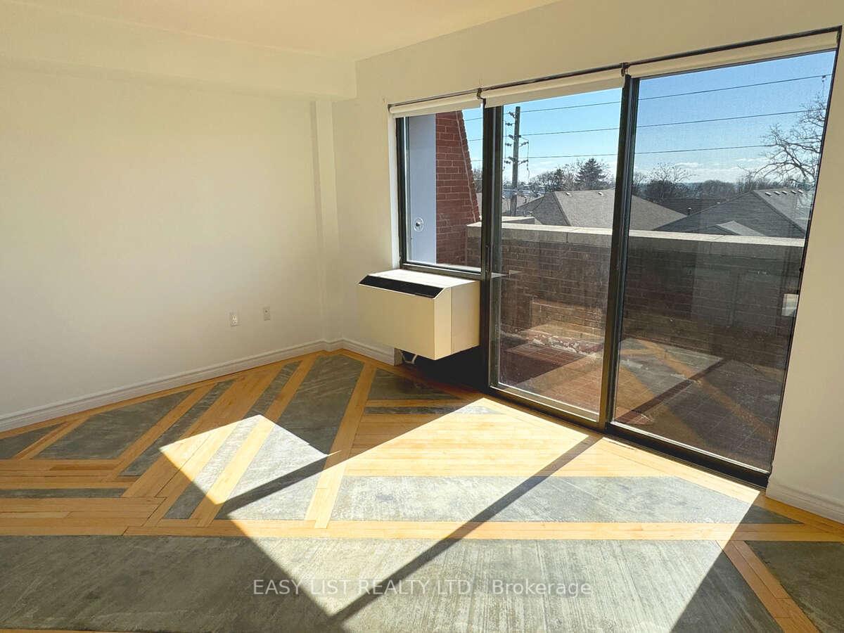 Photo 28 of Unit 25, 2112 Queen Street E, Toronto, The Beaches — HOMEH