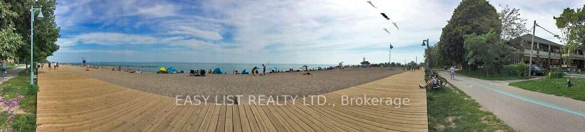 Photo 3 of Unit 25, 2112 Queen Street E, Toronto, The Beaches — HOMEH