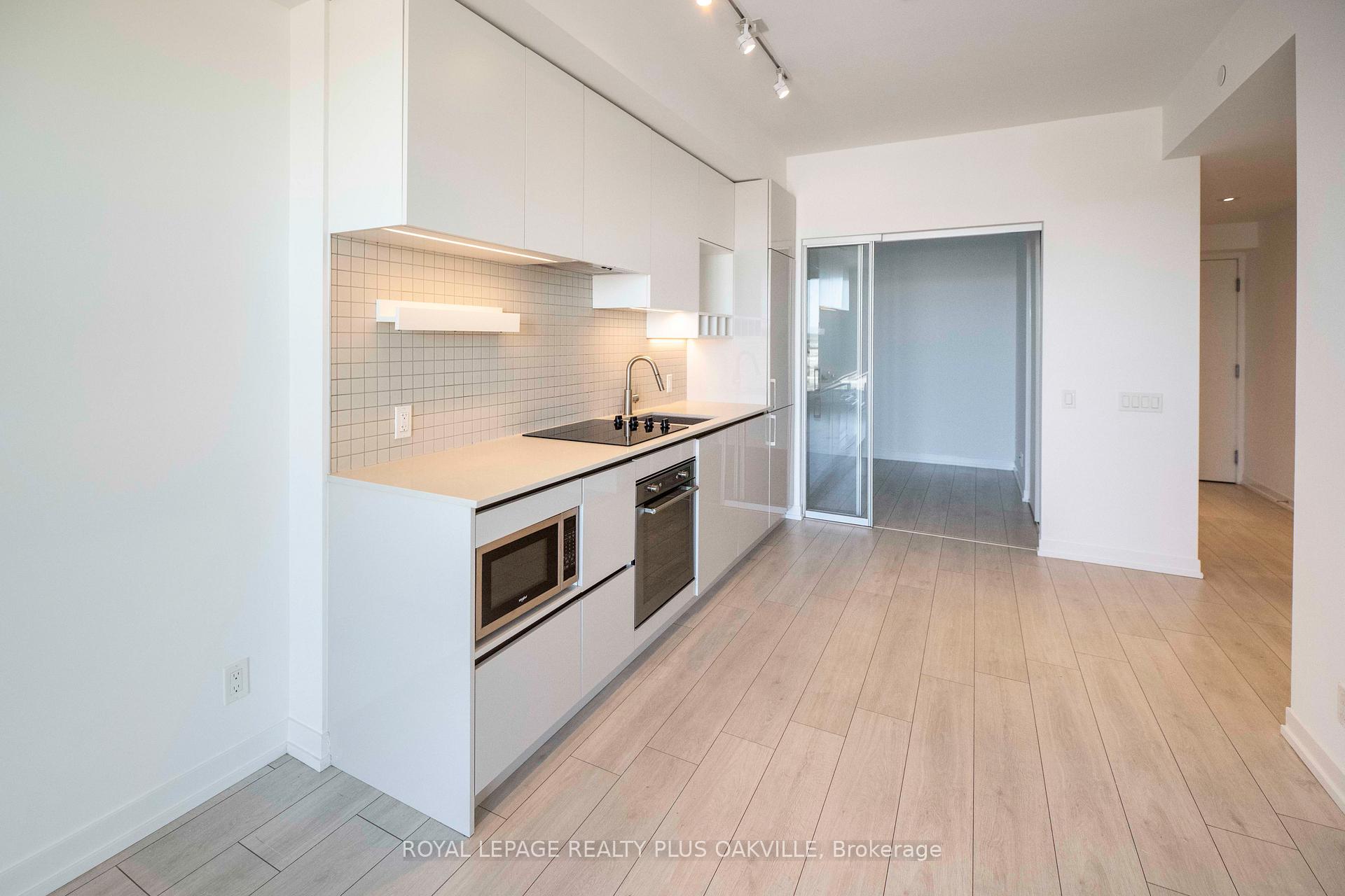 Photo 6 of Unit 3315, 950 Portage Parkway, Vaughan, Vaughan Corporate Centre — HOMEH