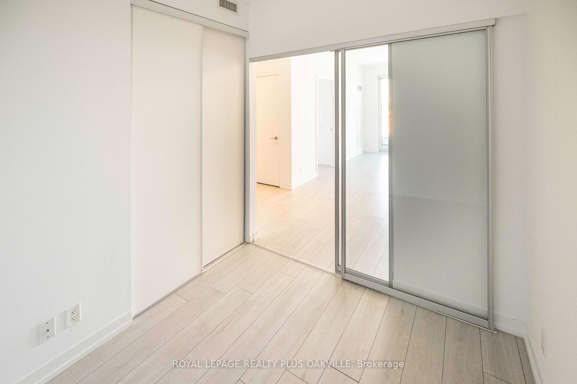 Photo 14 of Unit 3315, 950 Portage Parkway, Vaughan, Vaughan Corporate Centre — HOMEH