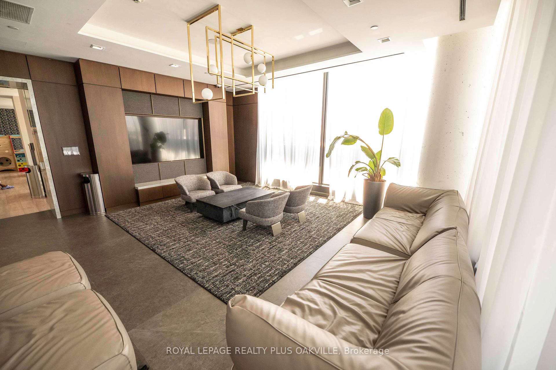 Photo 24 of Unit 3315, 950 Portage Parkway, Vaughan, Vaughan Corporate Centre — HOMEH