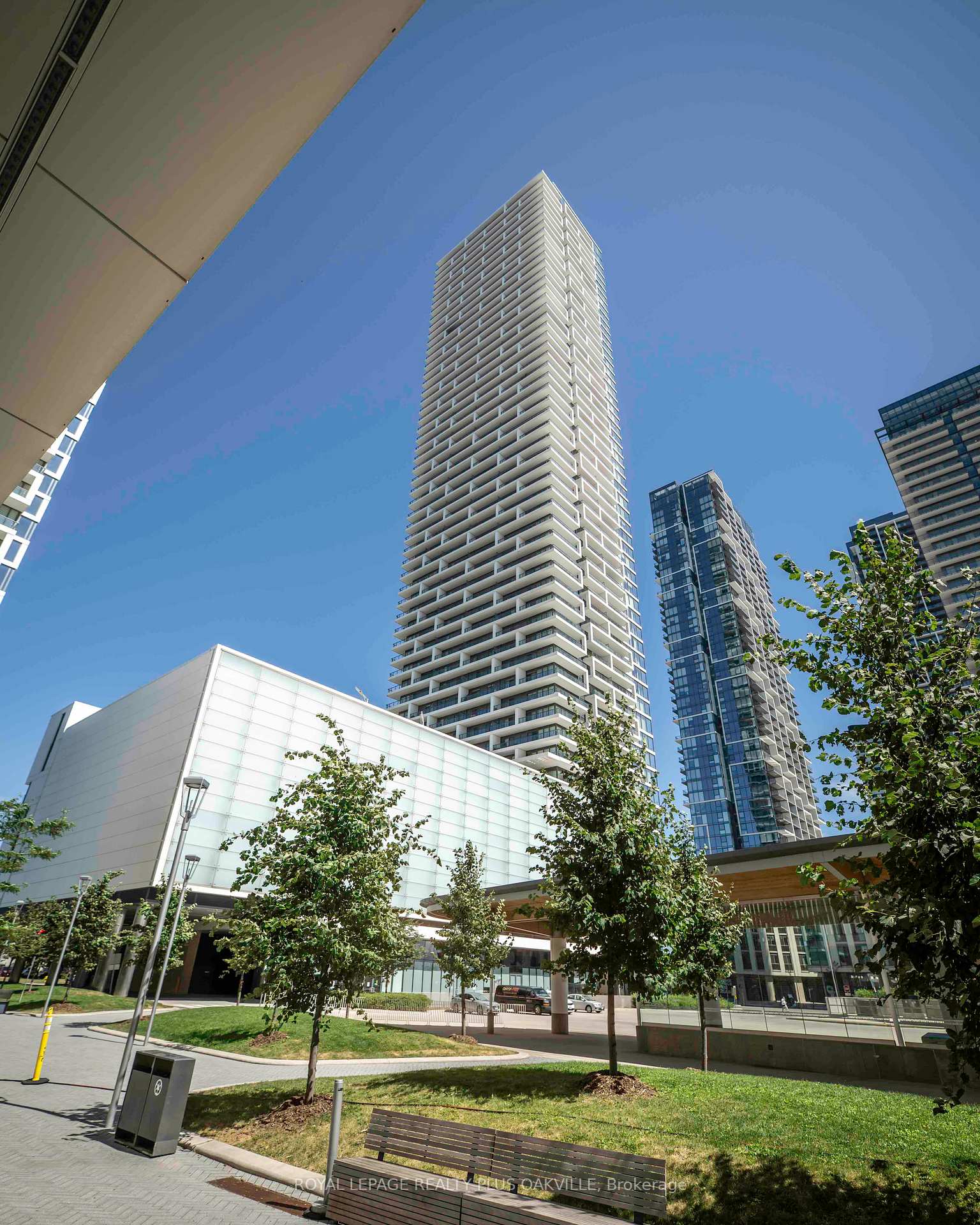 Photo 37 of Unit 3315, 950 Portage Parkway, Vaughan, Vaughan Corporate Centre — HOMEH